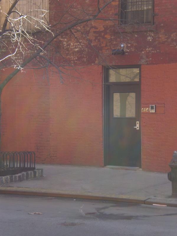 Primary Photo - 464 West 25th Street