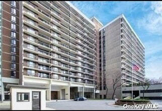 Building Photo - 150-38 Union Tpke