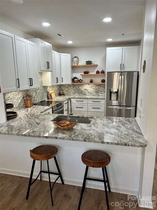 Building Photo - 18823 Cloverstone Cir
