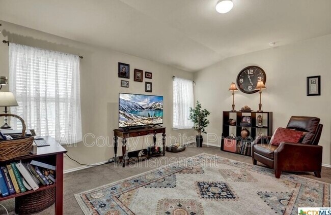 Foto del edificio - 148 Westminster Dr