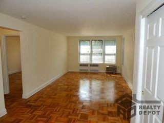 Foto principal - 8615 Ava Pl