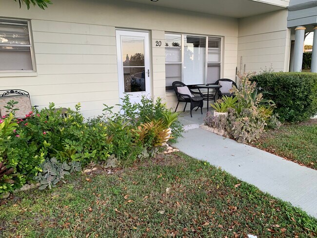 Foto del edificio - 2292 Costa Rican Dr