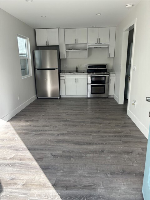 Building Photo - 362 E Montana St