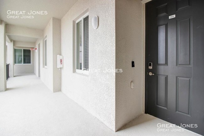 Foto del edificio - 910 Tidewater Shores Loop