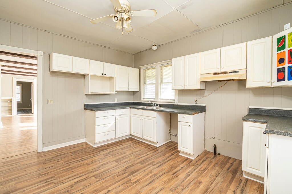 421 Bassett St, Toledo, OH 43611 House for Rent in Toledo, OH