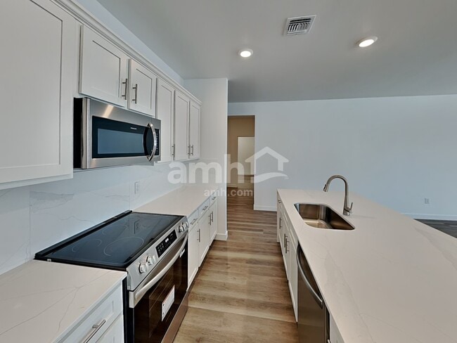 Foto del edificio - 13112 N Serenity Vly Dr