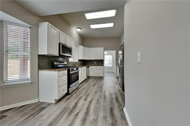 Foto del edificio - 2940 Trotters Pointe Dr