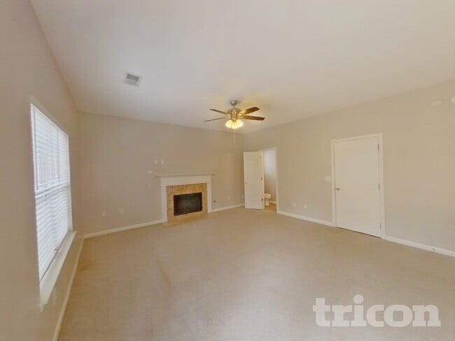 Building Photo - 3510 Cameo Ct