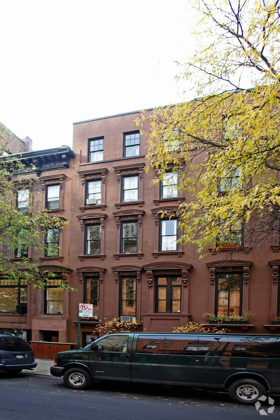 Foto del edificio - 138 Remsen St