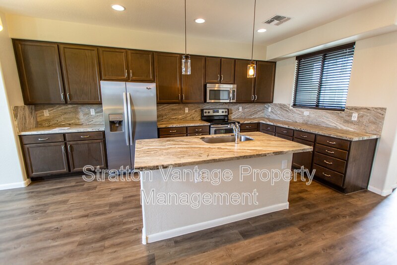 Primary Photo - 2090 S Dorsey Ln