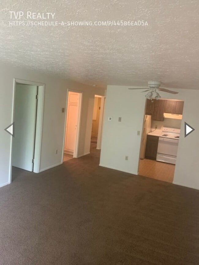 Building Photo - 128 Fox Hill Ln