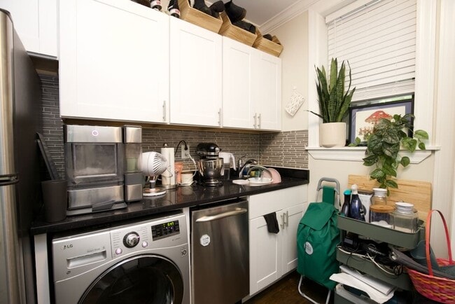 Foto del edificio - 1112 W Lill Ave