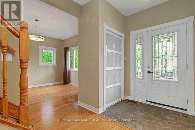 Photo du bâtiment - 2194 Niagara Dr