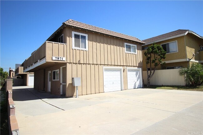 Foto del edificio - 7871 Holt Drive
