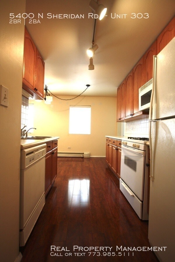 Foto del edificio - 5400 N Sheridan Rd