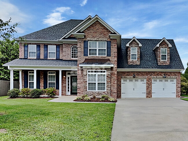 Building Photo - 483 Quick Silver Dr