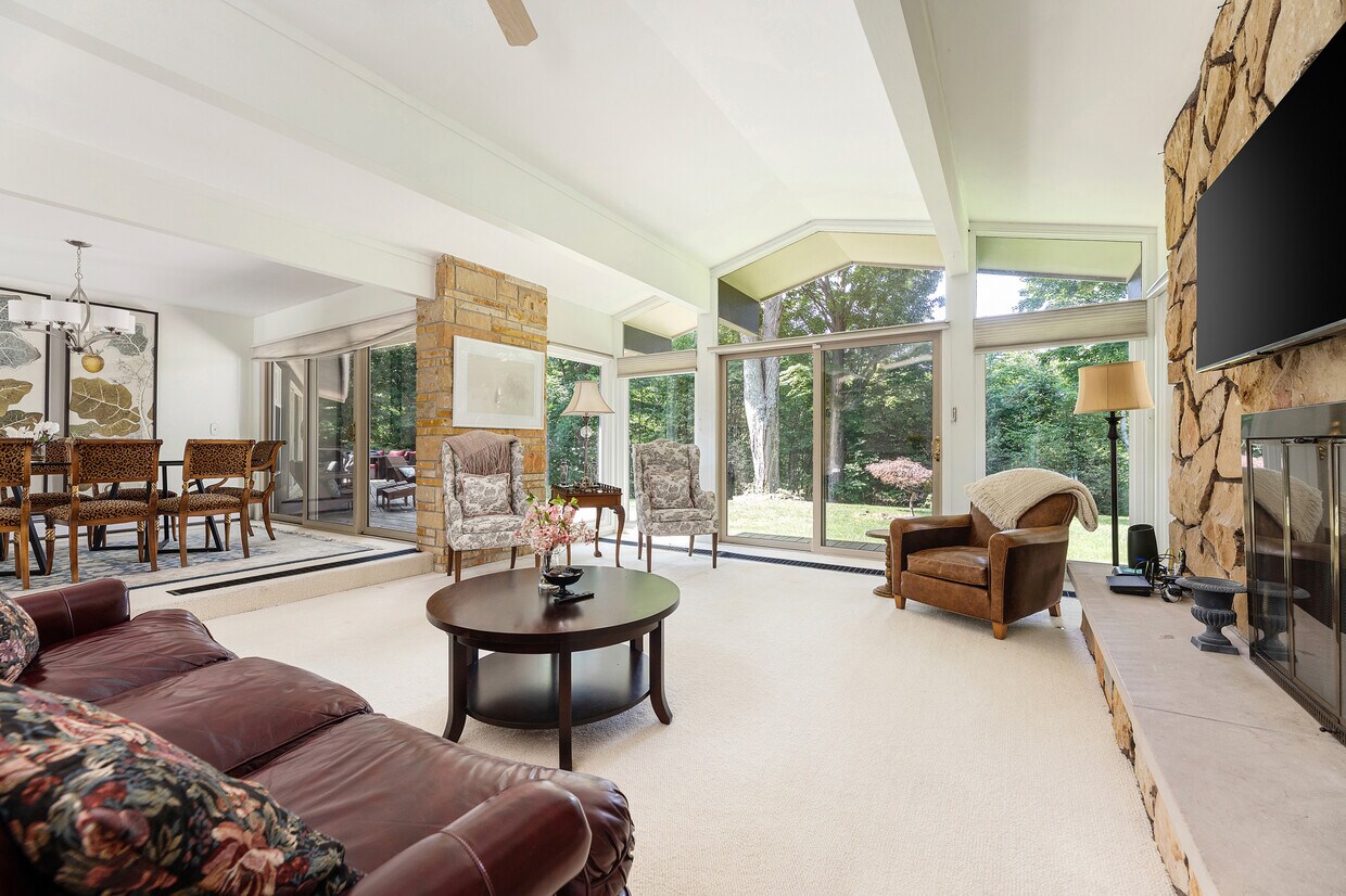 Foto principal - 3528 Potter Rd