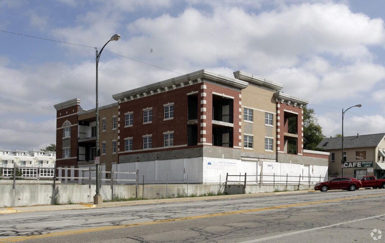 109 N Whittaker St, New Buffalo, MI 49117 Apartments New Buffalo, MI