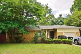 Building Photo - 1226 Caddell Ln