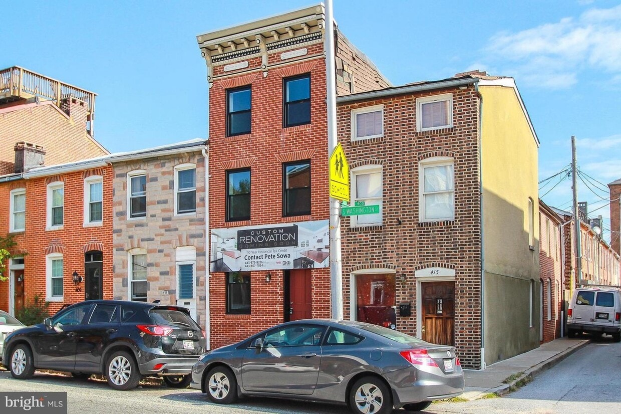 Front of house - 413 S Washington St