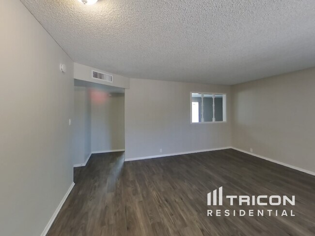 Foto del edificio - 3771 W Dalphin Rd