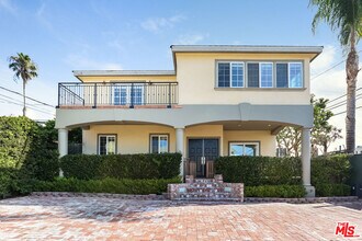 Building Photo - 252 Hampton Dr