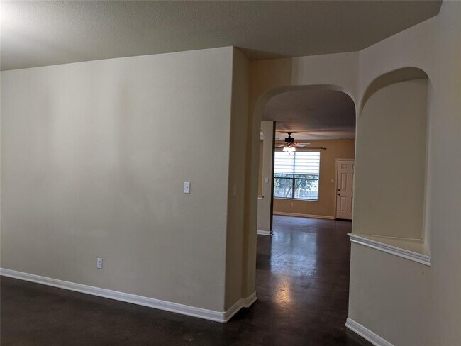 Building Photo - 11512 Flushwing Dr