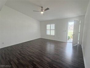 Building Photo - 4150 Tarpon Ave