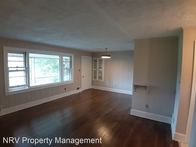 Foto del edificio - 2 br, 1 bath House - 1400 Grove Drive