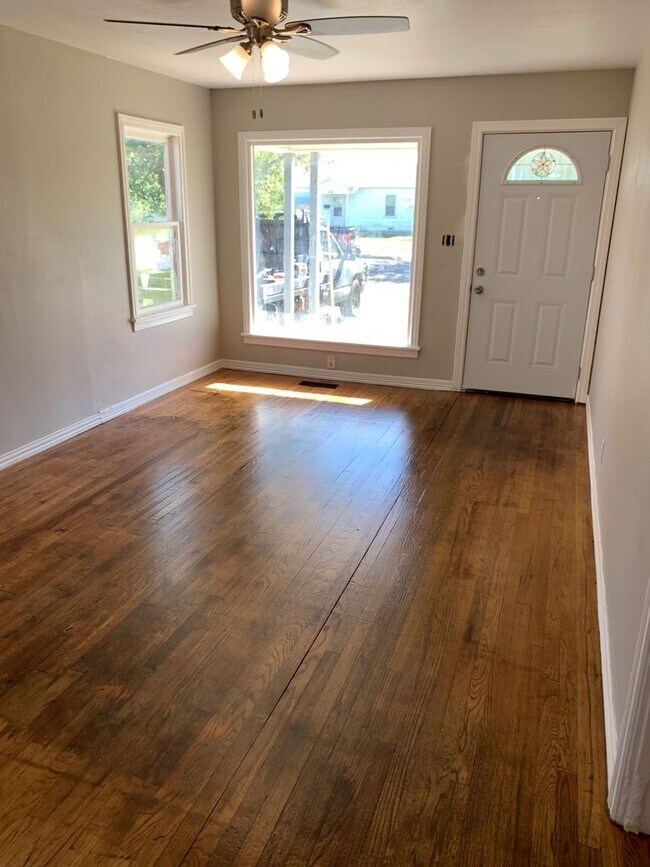 Foto del edificio - 4118 S Ong St