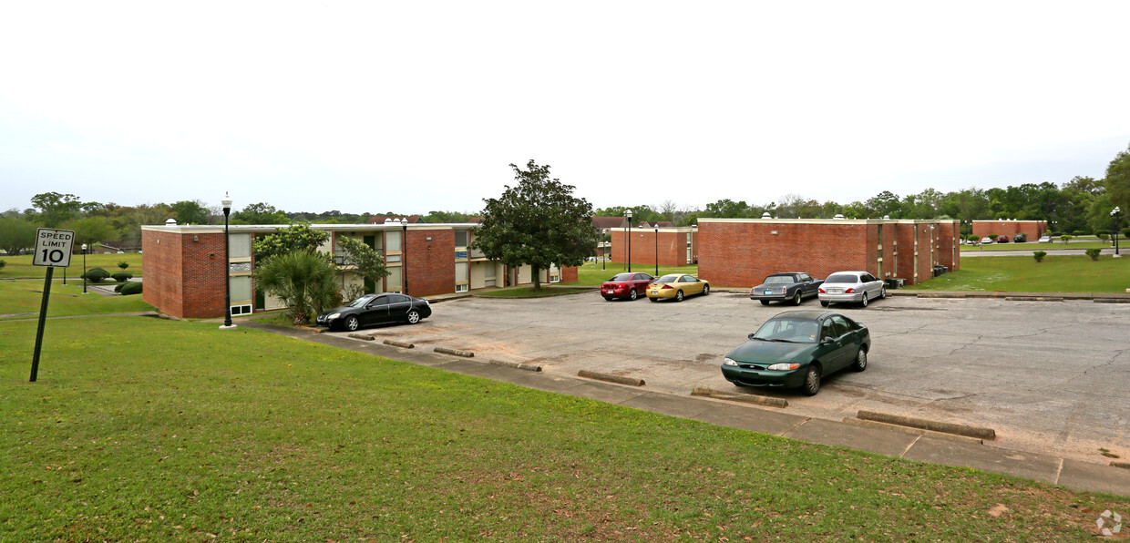 Foto del edificio - Palmetto South Apartment