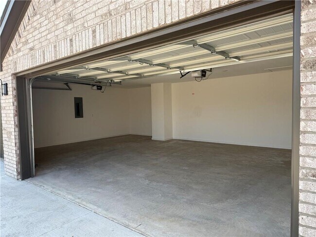 Foto del edificio - 1031 Vista Dr