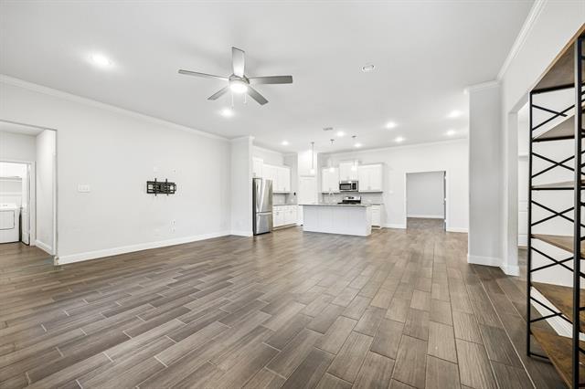 Foto del edificio - 344 Cyprus Grove Dr
