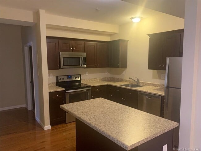 Foto del edificio - 76 Liberty St