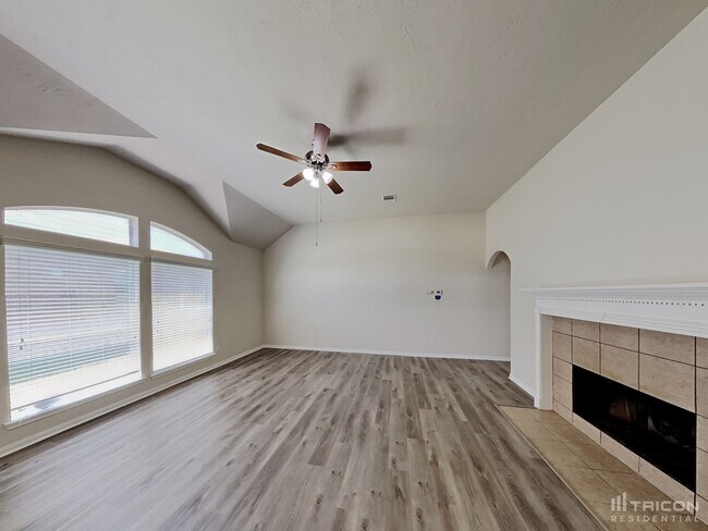 Foto del edificio - 706 Chase Point Cir
