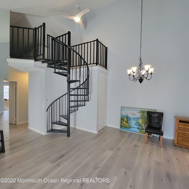 Building Photo - 2704 Lighthouse Ln