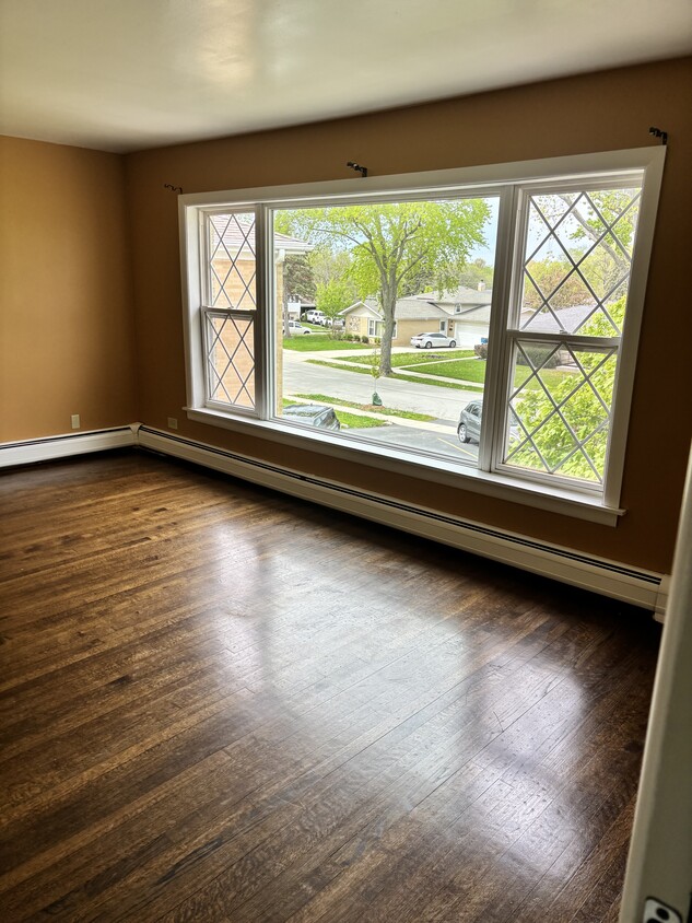Foto principal - 233 S Hale St