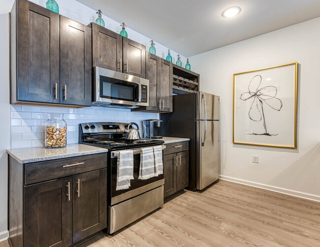 Building Photo - Retreat at Arden Farms