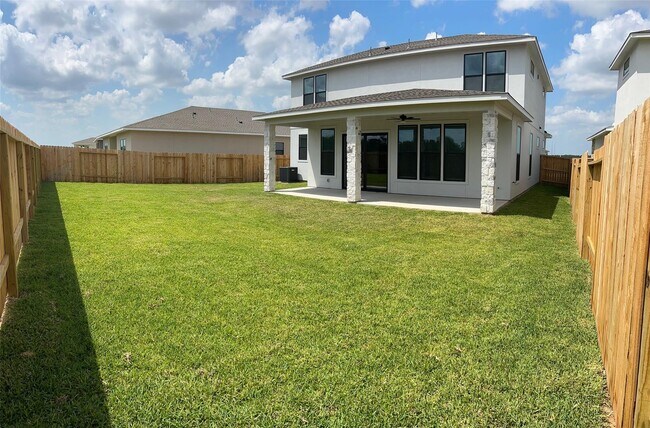Building Photo - 1820 Drover Ln