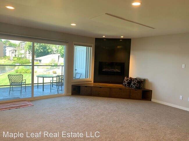 Foto del edificio - 2 br, 2 bath House - 387 101st Ave SE 202F