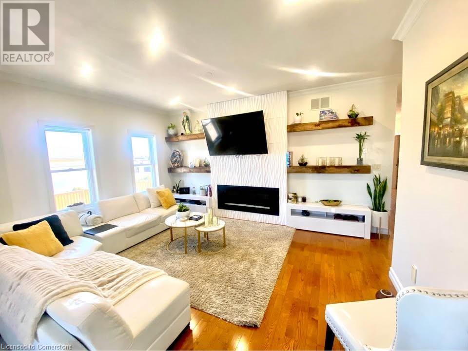Photo principale - 302 Grays Rd