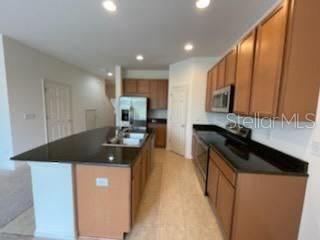Building Photo - 6824 Holly Heath Dr