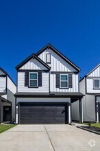 Building Photo - 3121 Crown Gate Dr