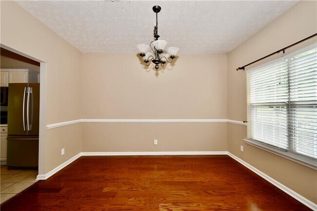Building Photo - 10140 Lauren Hall Ct