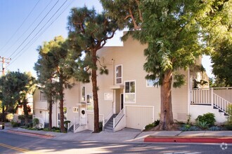 Building Photo - 3101 5th St