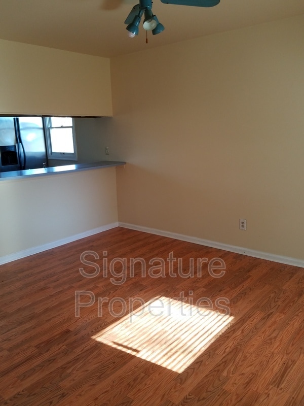 Building Photo - 84 Channing Ln
