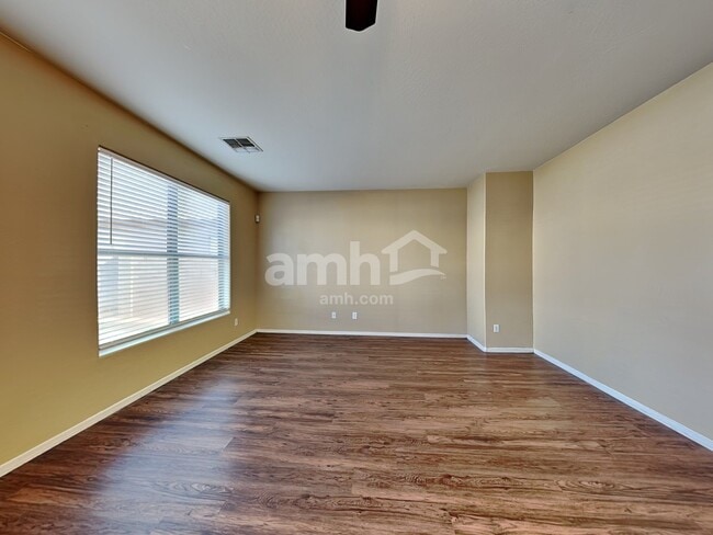 Foto del edificio - 3708 S 100th Glen