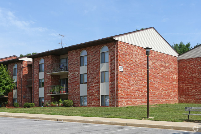 Edificio - Chatham Gardens