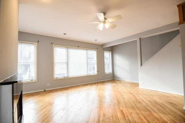 Building Photo - 3301 N Southport Ave