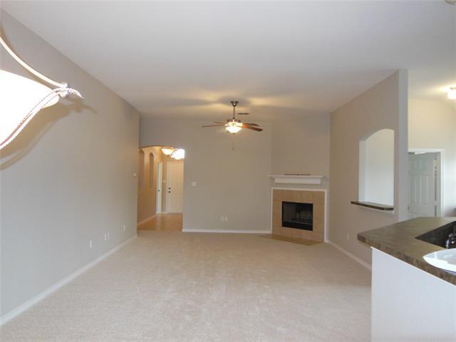 Foto del edificio - 13237 Cheatham Ct